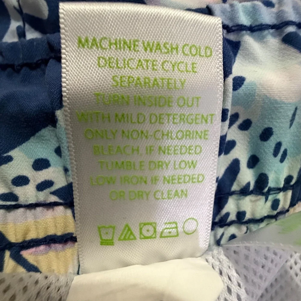 Lilly Pulitzer Mens Capri Trunk Swim Shorts Navy Pink Botanical Print Size Small